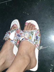 Floral Bow Slip-On Sandals