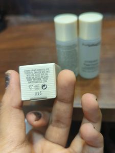 MAC Hypereal Canvas Cleansing Oil (Pack Of 2)