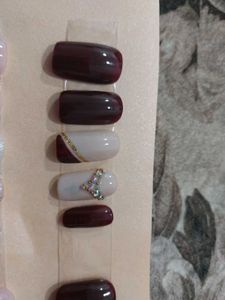 Press On Nails.....reusable
