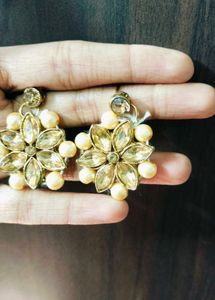 Elegant Floral Jewelry Set