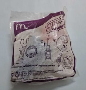 Mcdonald Wonder Woman Grabber