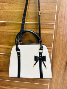 Chic Bow Accent Handbag