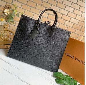 BLACK BEAUTY- LV On The Go