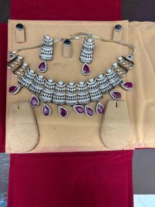 Elegant Ruby &amp; Pearl Necklace Set artificial