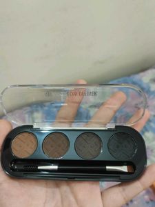 Combo Of Makeup