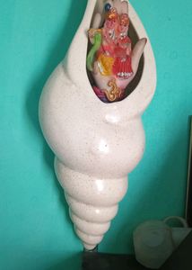 Vintage Seashell Wall Planter with Vishnu Statue