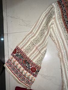 Exhibition Pc Suit