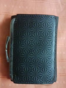 Ladies Wallet With Mirror