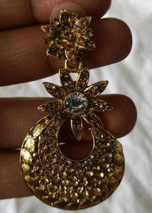 Set Of 2:- Shell Beaded &amp; Golden Stone Earrings