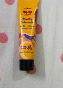 Plum BodyLovin' Vanilla Caramello Lotion