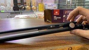 HAVELLS HS4106 Hair Straightener with Instant Heat
