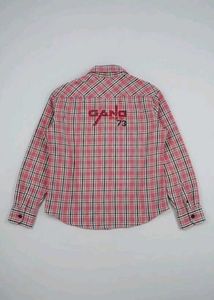 👚 Must-Have Western Chic: Red &amp; Black Plaid Snap