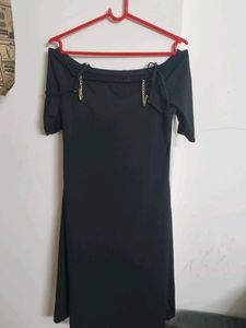 Offshoulder Black Dress