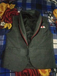 Stylish kid&#39;s Waistcoat