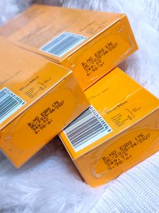 Foxtale SPF 50 Vitamin C Sunscreen