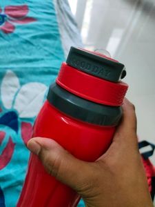 Red Watter Bottle Sipper