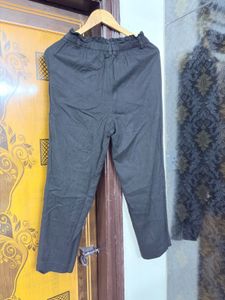 H&amp;M Comfortable Black Pants