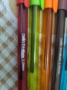 Colorful Pen Set