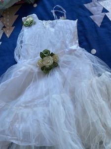 6-7 years old girl Elegant White Dress