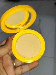 Renee Everyday Compact