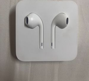Apple wired Earphones