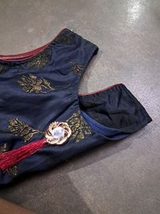 Blue Ethnic Gown With Maroon Colour Chunri