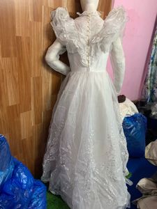 Beautiful Wedding/festive Gown