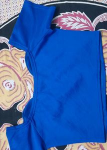 Pink Boutique International Brand Blue Crop T