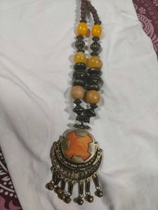 Necklace,Bangles And Hair Clip.