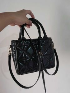 Hnm Sling Bag