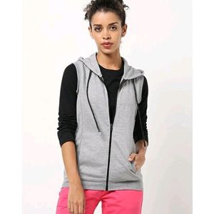 BRAND NEW TEAMSPIRIT ZIP UP HOODIE