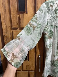 SALE - Floral Print Top