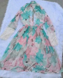 Floral Dress With Net Sleeve:💓💞