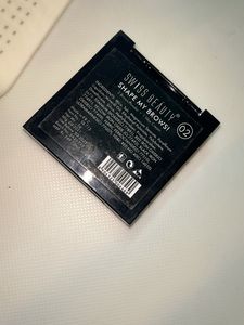 Swiss Beauty - Shape My Brows