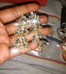 Glamorous Crystal Flower Earrings