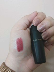 Faces Canada Matte Lipstick