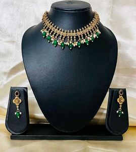 Elegant Green Beaded Necklace