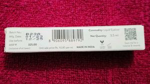 MyGlamm Blue Eyeliner