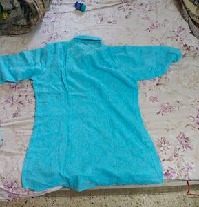 Blue shirt
