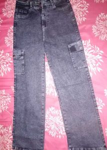GREY WOMEN JEANS