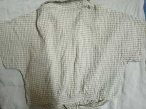 Cute Checkered Tie-Front Crop Top