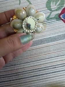 Handmade Navratri Special Bronch