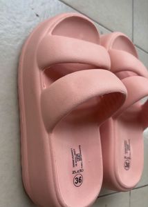 Zudio Pink Slides