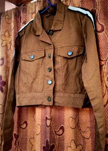 Myntra Product Fitted Short Denim jacket