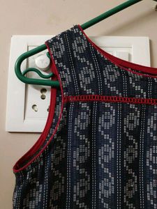 Elegant women printed cotton blend straight kurta