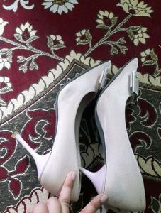Pink Heels 🤩🤩