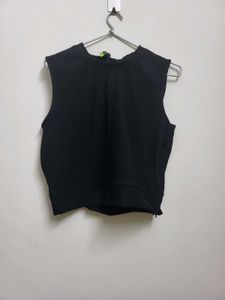 Black Sleeveless Top