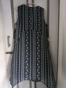 Patterned Sleeveless Dress