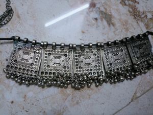 Neckpiece And Earrings