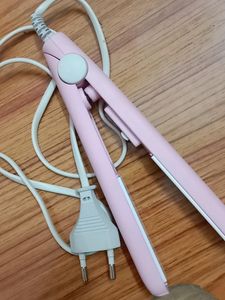 Mini Hair Straightener
